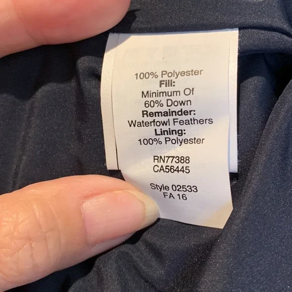 J. Crew Down Buffalo Check Puffer Vest Navy/White Medium EUC Reposhed - Picture 6 of 16